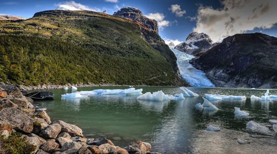 Navegación Glaciar Balmaceda y Serrano 